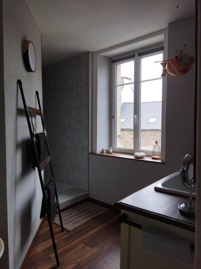 La Menardiere Serenitatis Chambre D'Hotes Petit Dejeuner Compris Corseul المظهر الخارجي الصورة